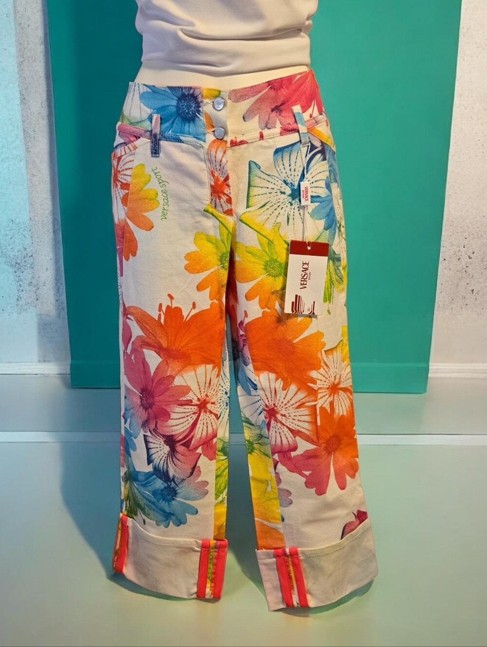 Versace Sport Floral‎ Crops - US Size 6-8